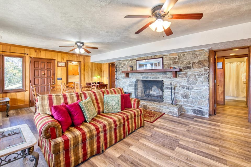 Morris Villa Combo House in Lake Junaluska