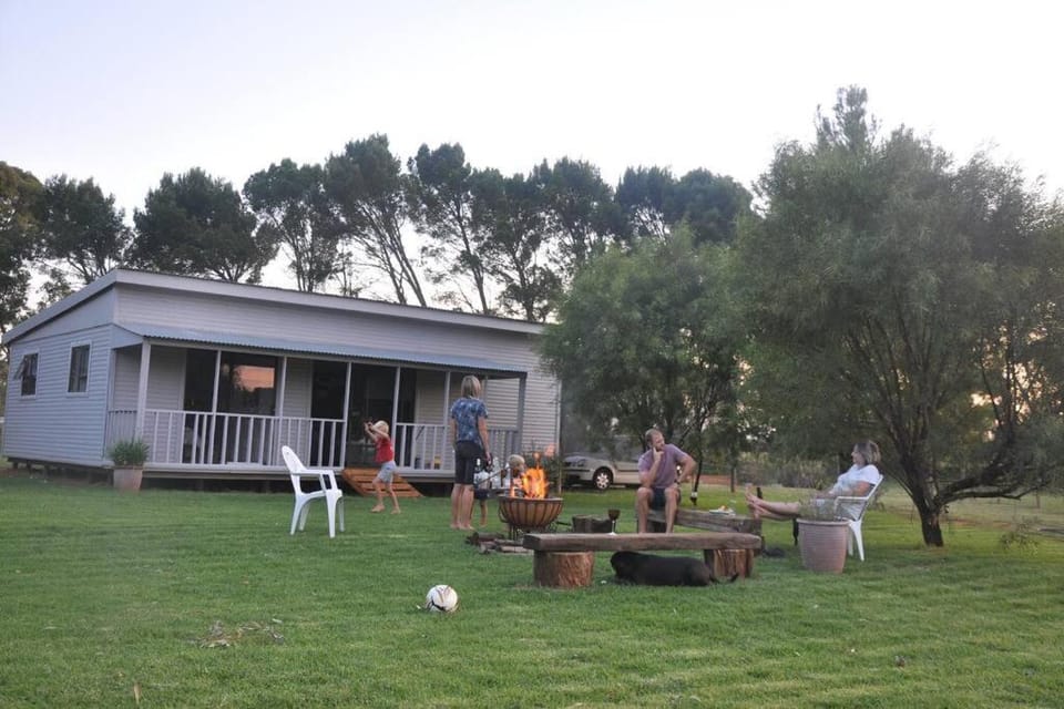 Natural landscape, BBQ facilities, Garden, group of guests, pet friendly, kitchen