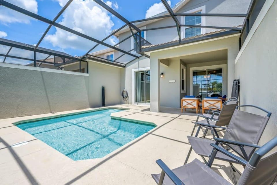 Magical Retreat, Spacious villa 10 min from Disney House in Kissimmee