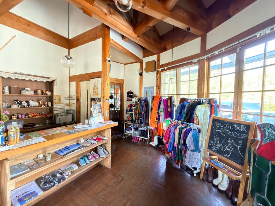 ペンションminiモンゴル Bed and Breakfast in Takayama