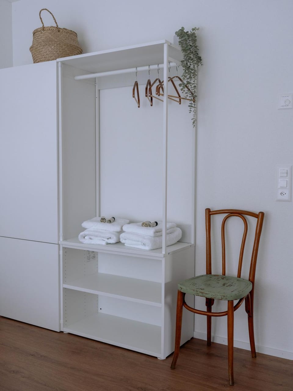 Bedroom, storage