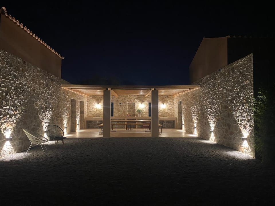 Patio, Night