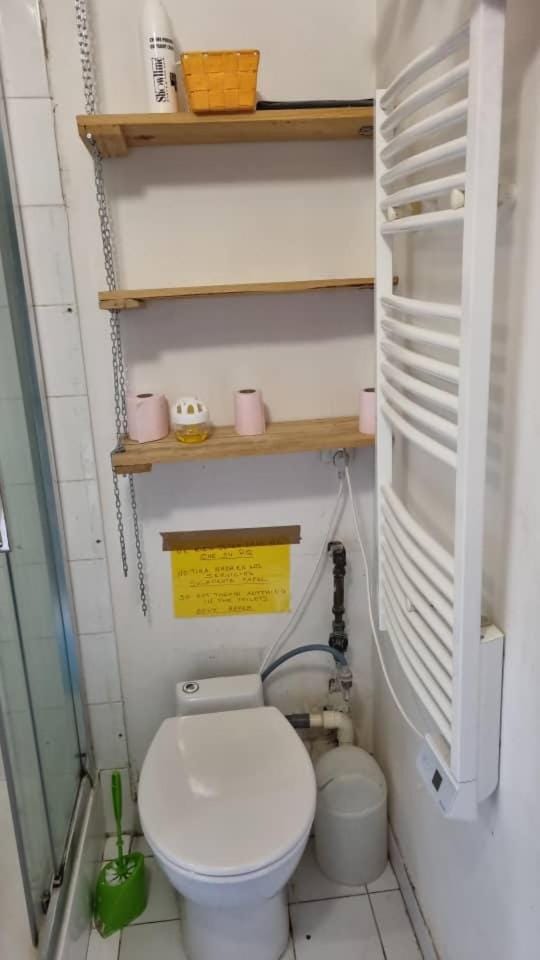 Charmant 2 pièces Clichy Levallois Apartment in Levallois-Perret