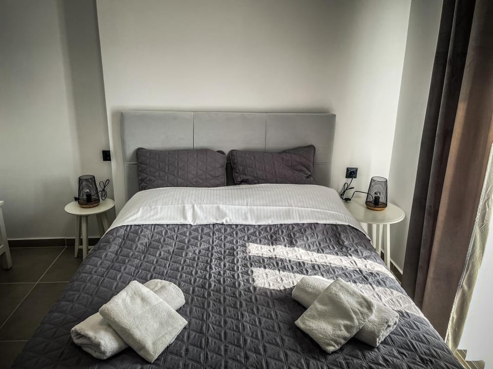 The Room Apartment in Decentralized Administration of Macedonia and Thrace