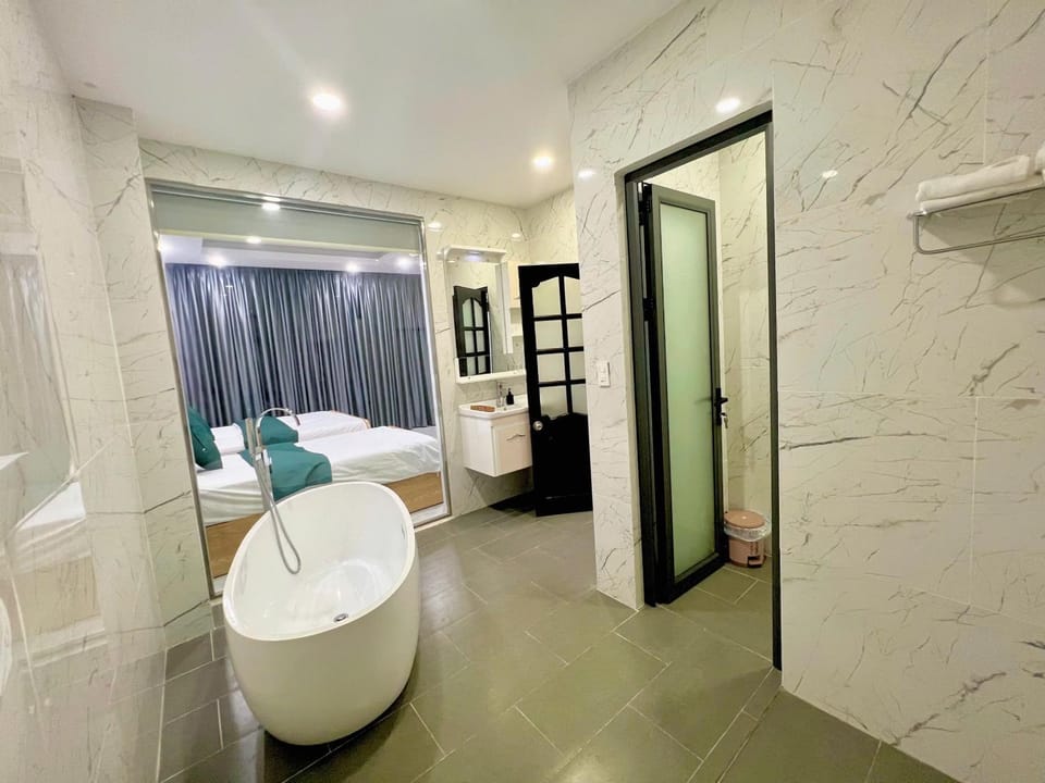 Khách sạn Chè yến Nha Trang Hotel in Nha Trang