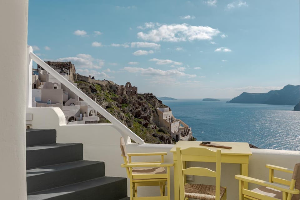 Just Blue House in Oia