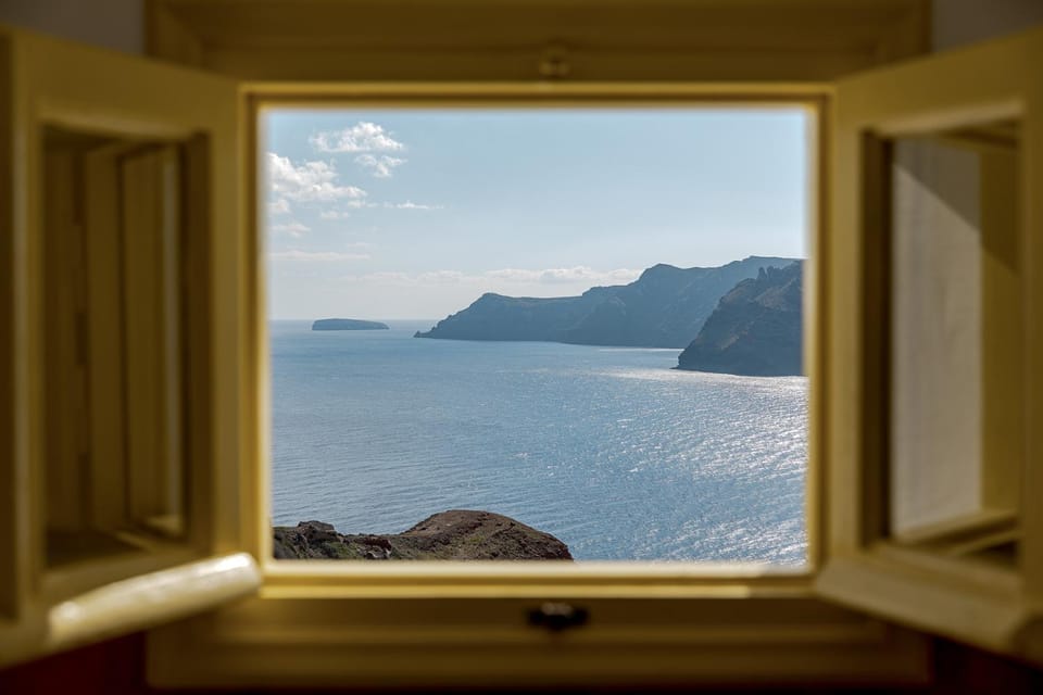 Just Blue House in Oia