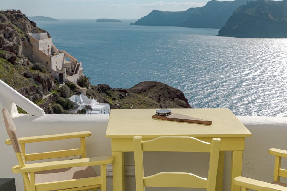 Just Blue House in Oia