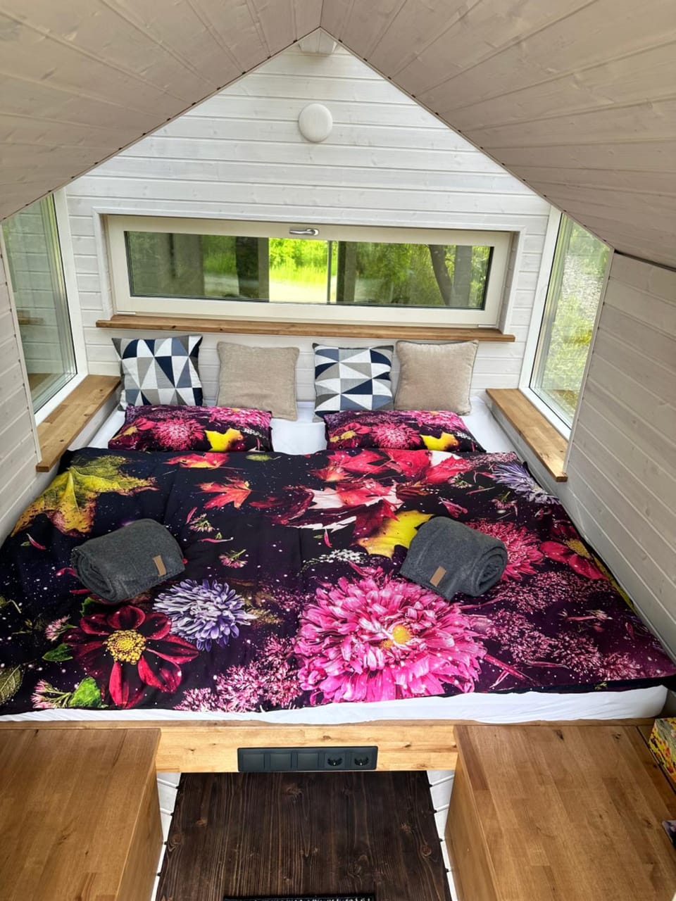 Pod strání 1 Luxury tent in Brno