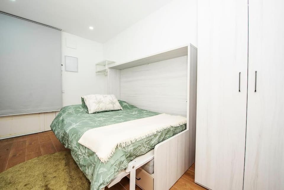 Estudio en Barrio La Latina Apartment in Centro