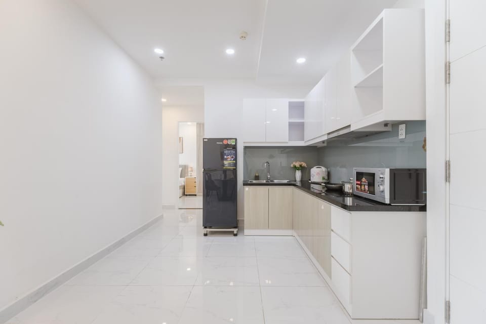 Big Promo 20% Luxury 2BR Apt - City Skyline View Apartment in Ho Chi Minh City