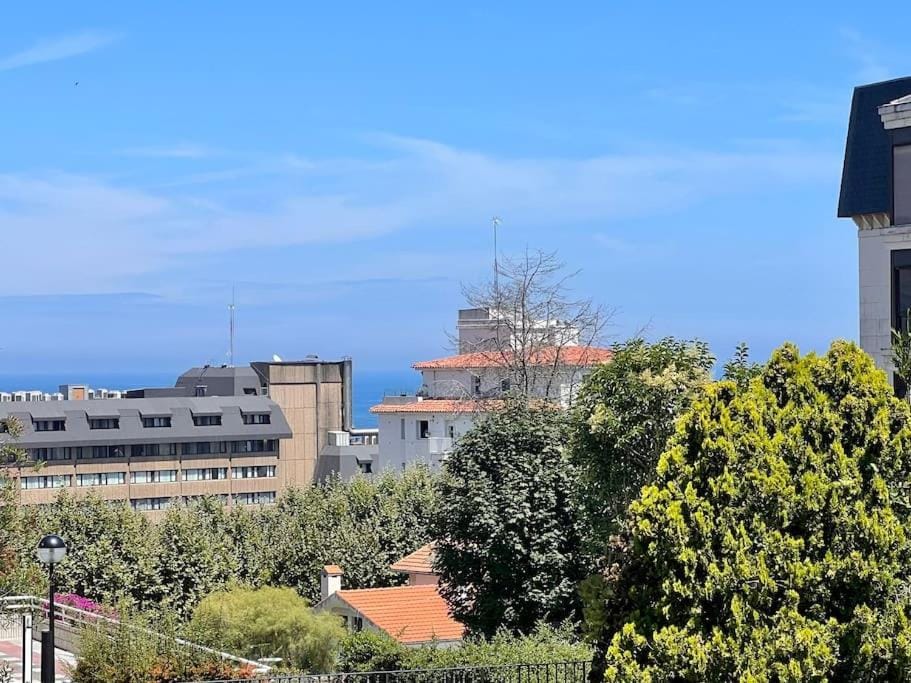 Property building, Sea view