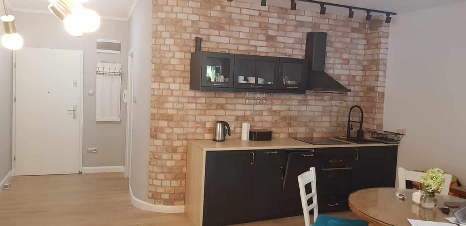 Apartament HAPPY 03 BASEN & KORT TENISOWY, OCHRONA 24h - DUŻY zielony taras !!! Apartment in West Pomeranian Voivodeship, Poland