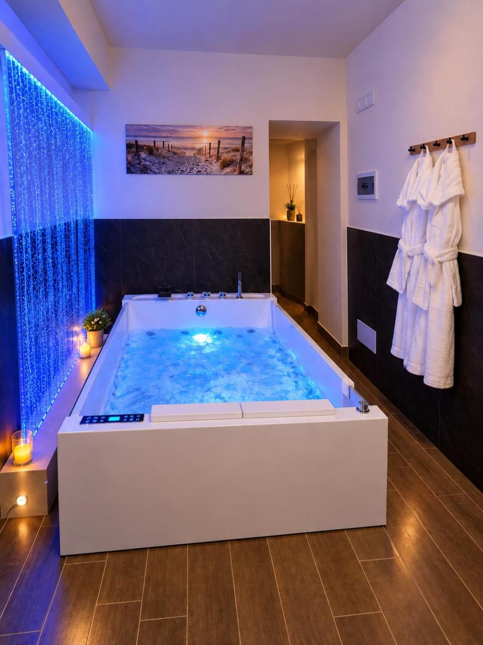 Hot Tub, fireplace
