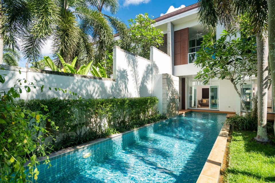 Property building, Spring, Garden view, Pool view, Swimming pool