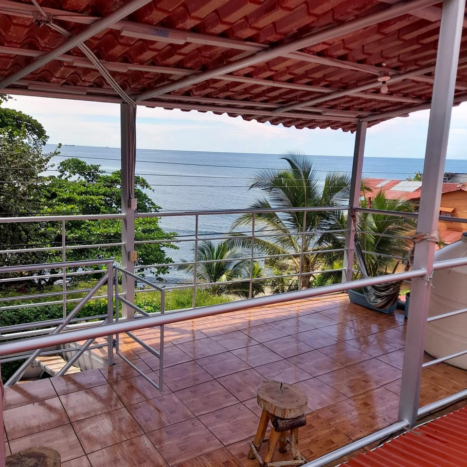 Hotel La Uvita Nature lodge in Costa Rica