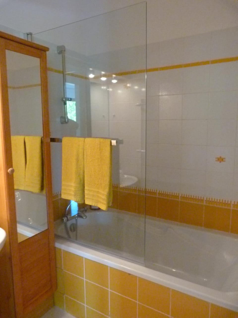 Shower, Bathroom, Bath, towels