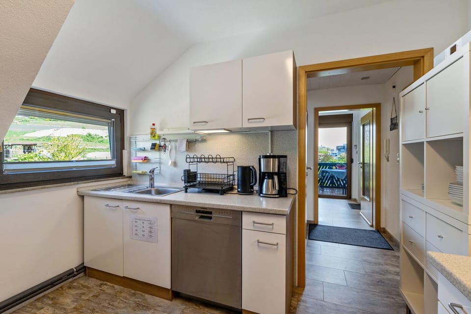 Property building, Kitchen or kitchenette, Living room