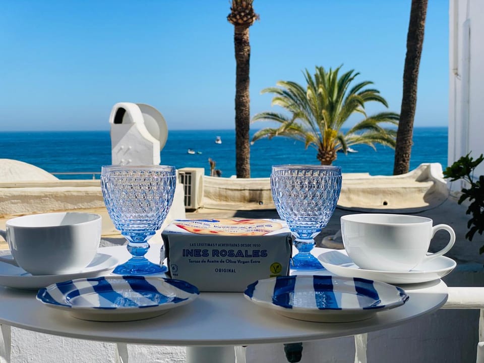 View (from property/room), Balcony/Terrace, Sea view