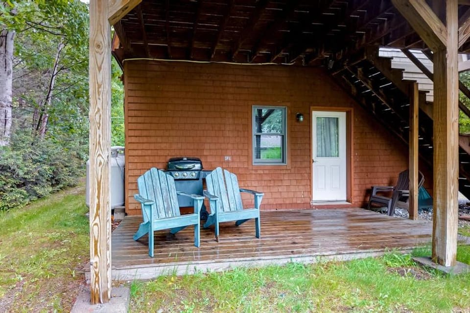 Lakeview Duplex Cabin -Combo Cabin #2 and Cabin #3 Cabin in Moosehead Lake