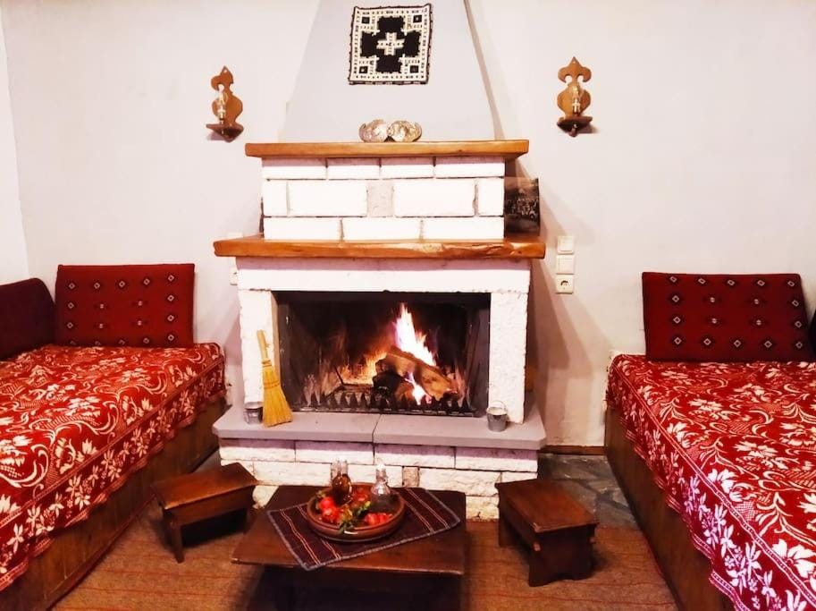 Παραδοσιακό Σπίτι στο Μονοδένδρι House in North Macedonia