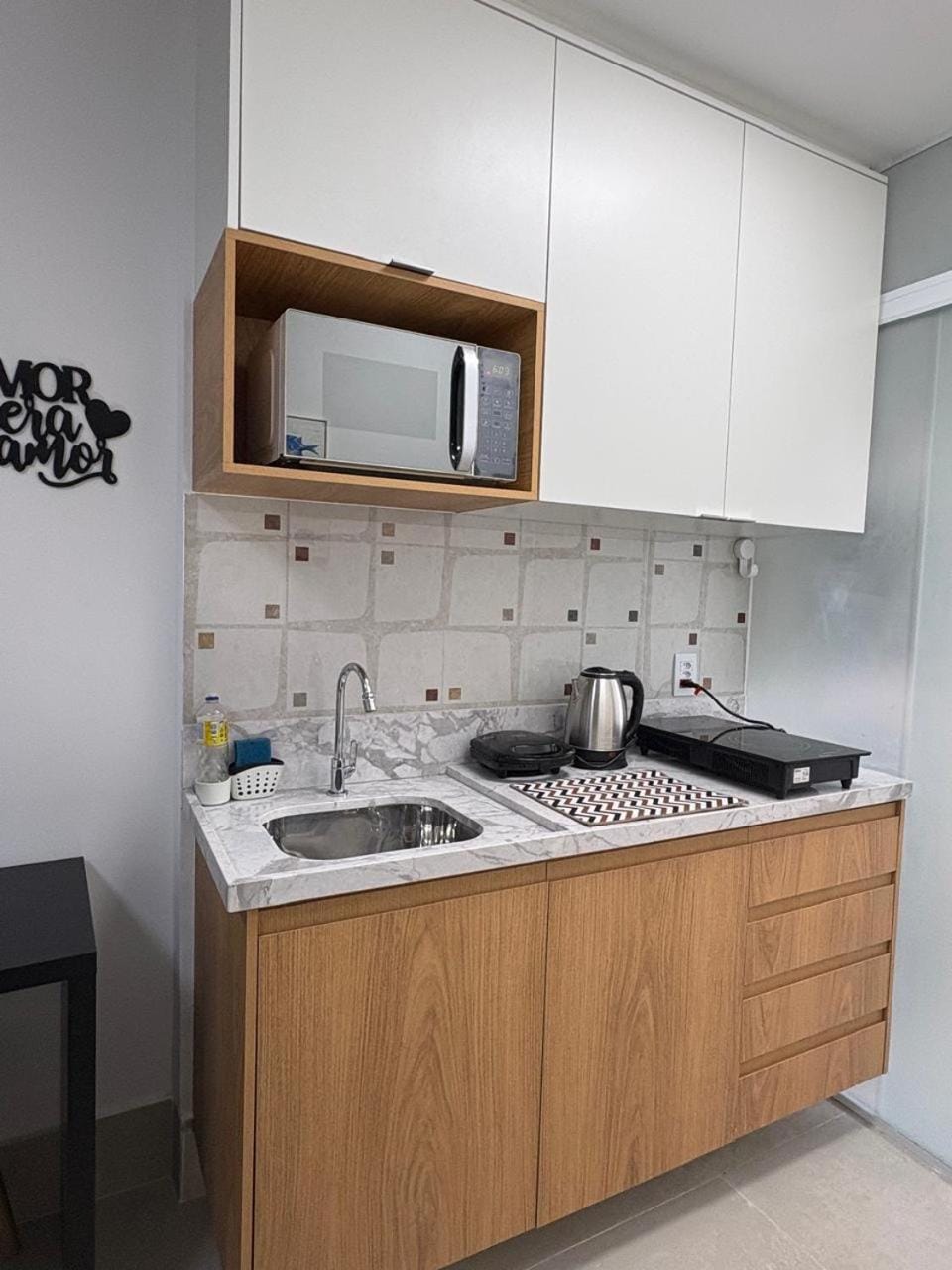 Kitchen or kitchenette