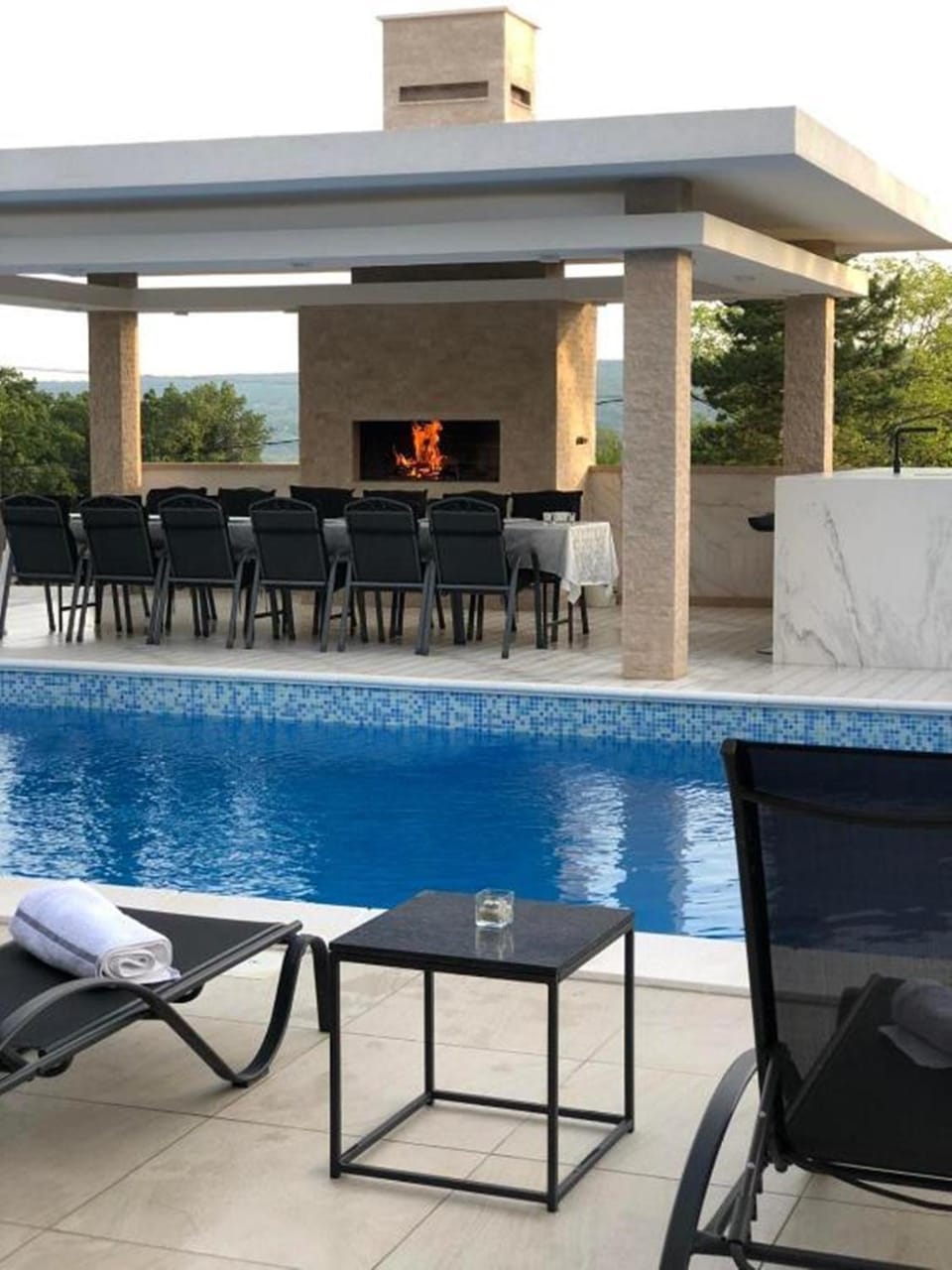 Swimming pool, sunbed