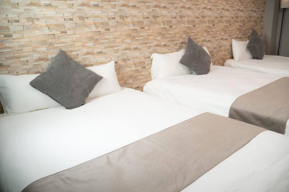Guest House HARU DREAM DAIKOKU Apartment in Osaka