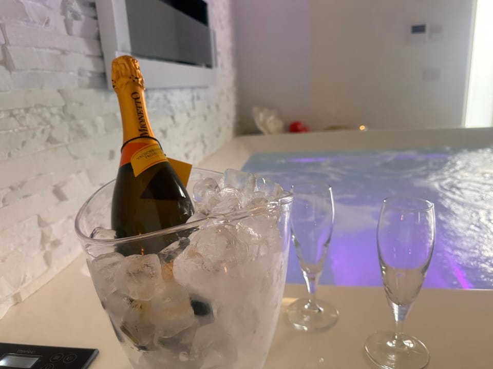 Eterea luxury Suite House in Brindisi