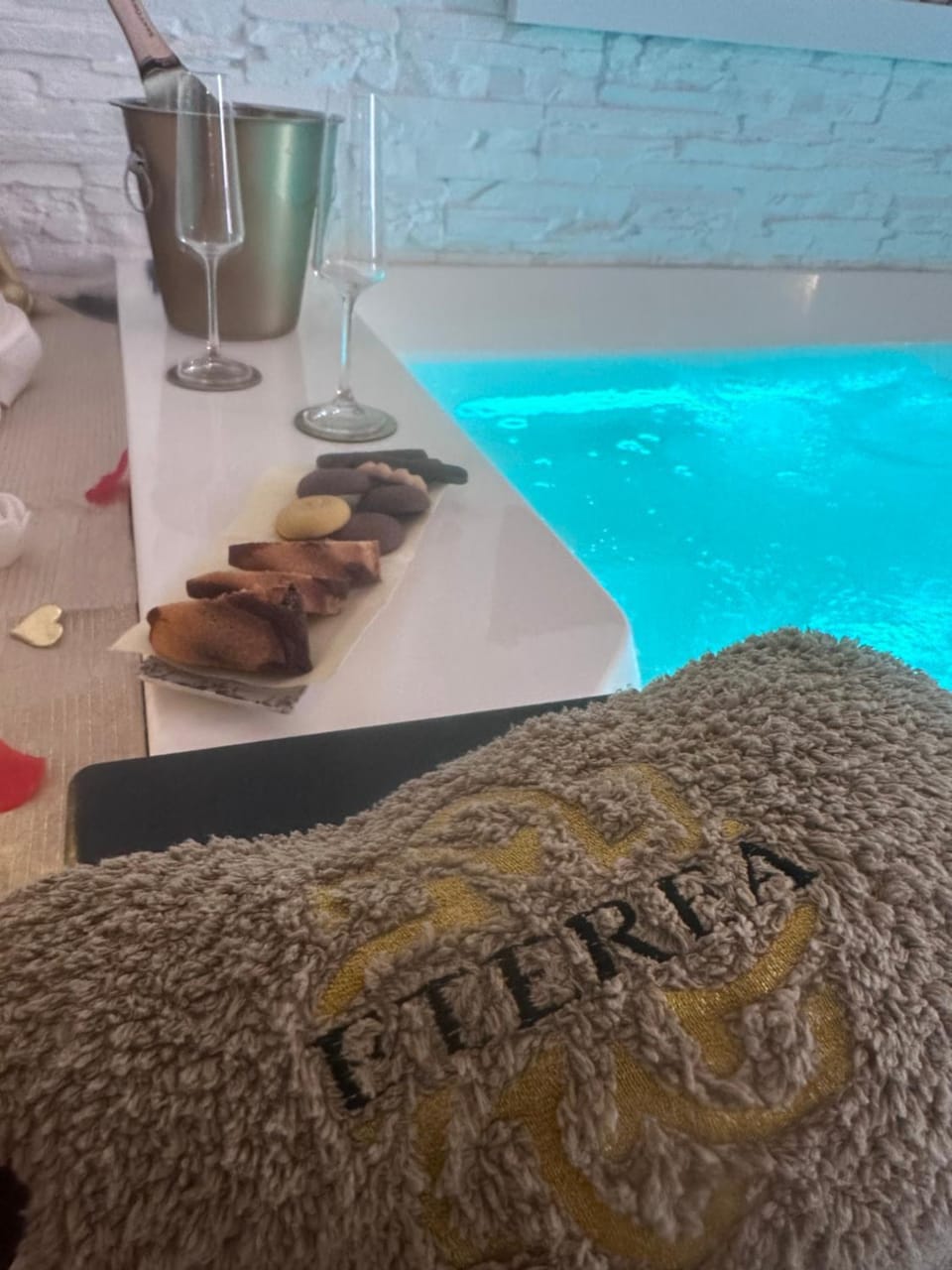 Eterea luxury Suite House in Brindisi