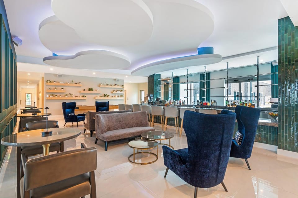 Lounge or bar