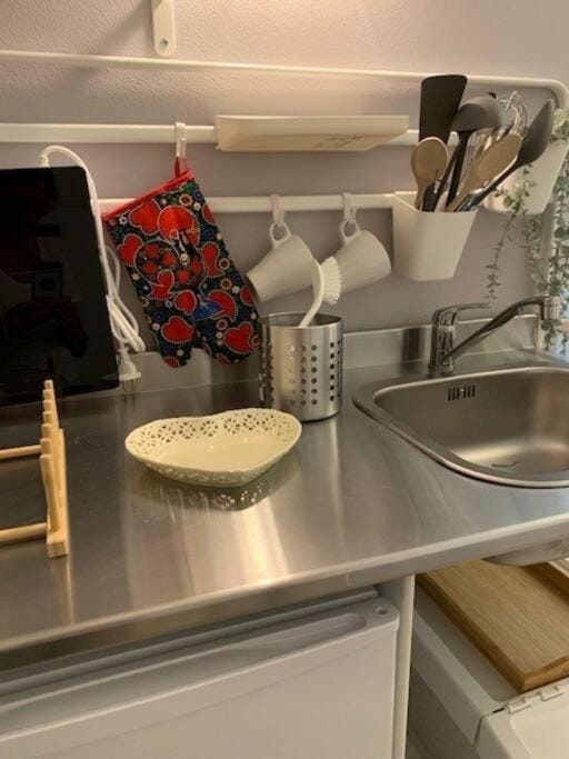 Hip Tailor Made Flat in Estrela! Apartment in Lisbon