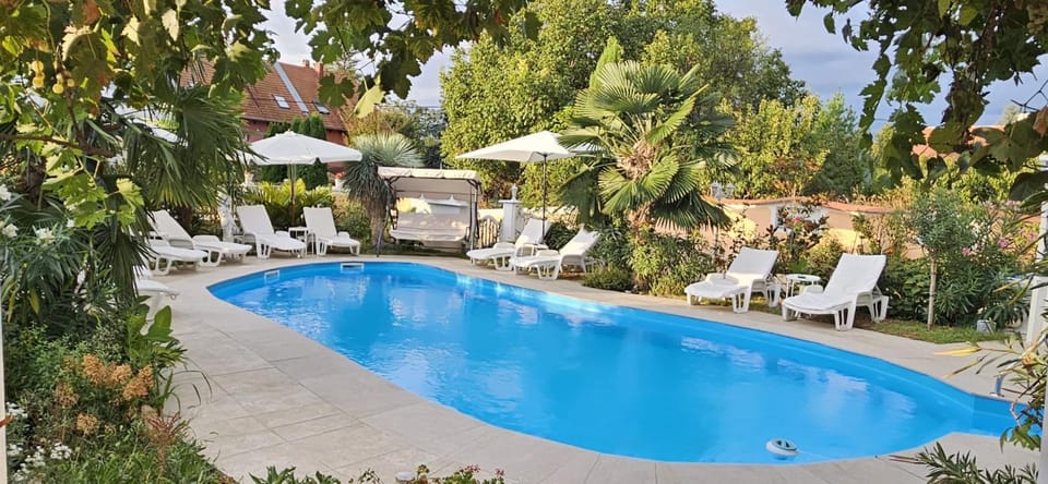 Swimming pool, Public Bath