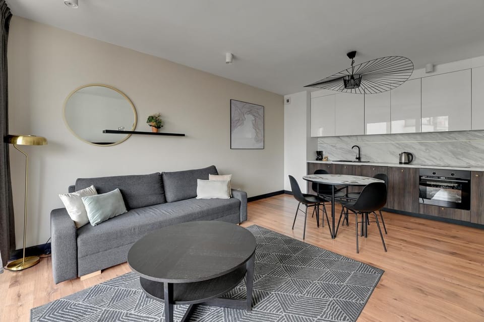 Kitchen or kitchenette, Living room, Seating area, Dining area, stove