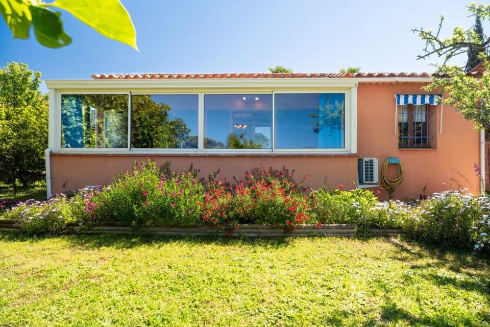 Property building, Spring, Day