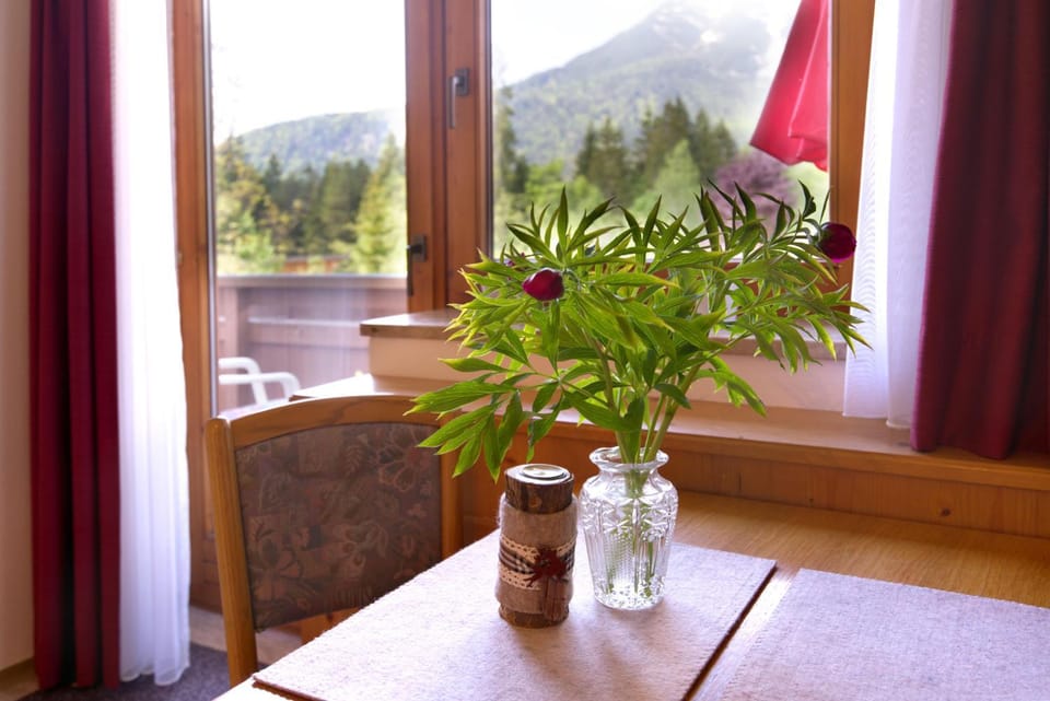 Day, Natural landscape, Balcony/Terrace, Balcony/Terrace, Mountain view