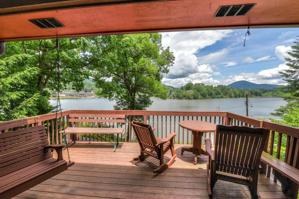 Armstrong House Combo House in Lake Junaluska