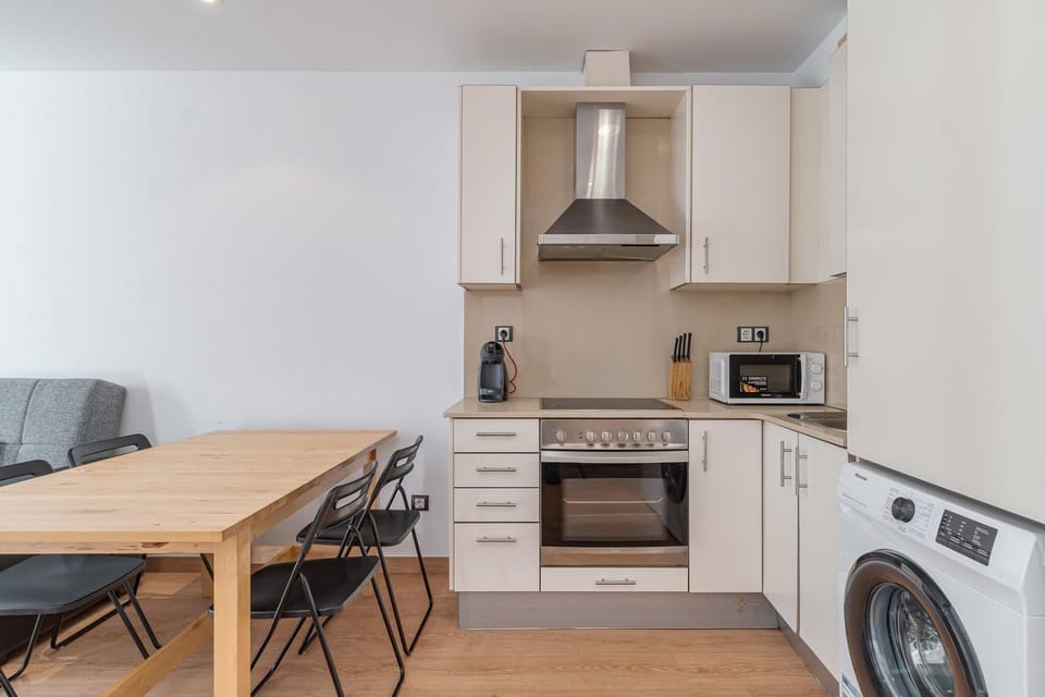 GuestReady - Bright home near Montjuïc Apartment in Barcelona