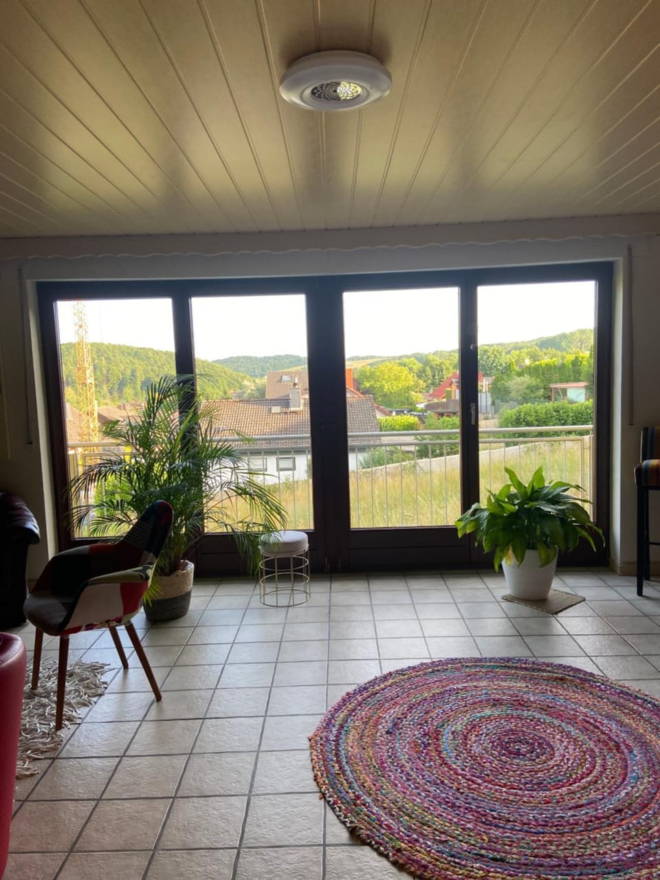 View (from property/room), Balcony/Terrace, Living room, Seating area