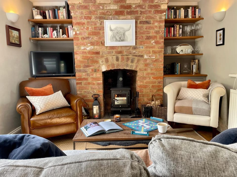 Romantic cosy cottage close to Oxford and The Cotswolds House in South Oxfordshire District