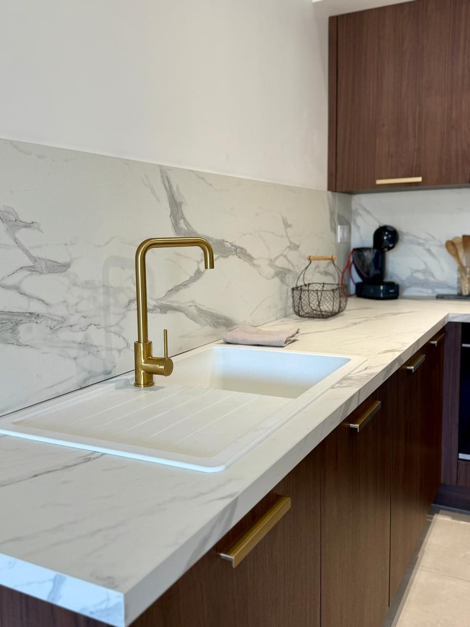 Kitchen or kitchenette, stove