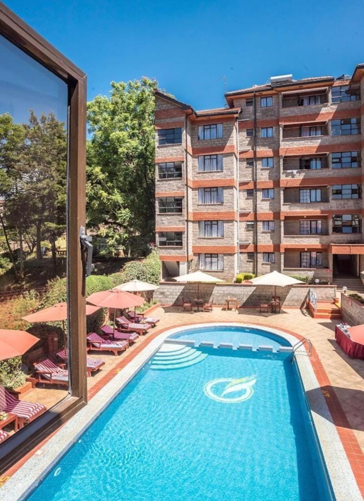 Property building, Pool view, Swimming pool, Swimming pool