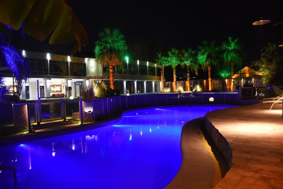 Swimming pool, Swimming pool