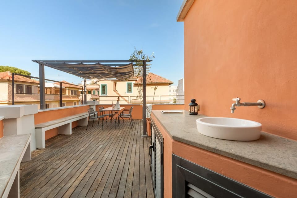 Patio, Day, View (from property/room), Balcony/Terrace, Dining area