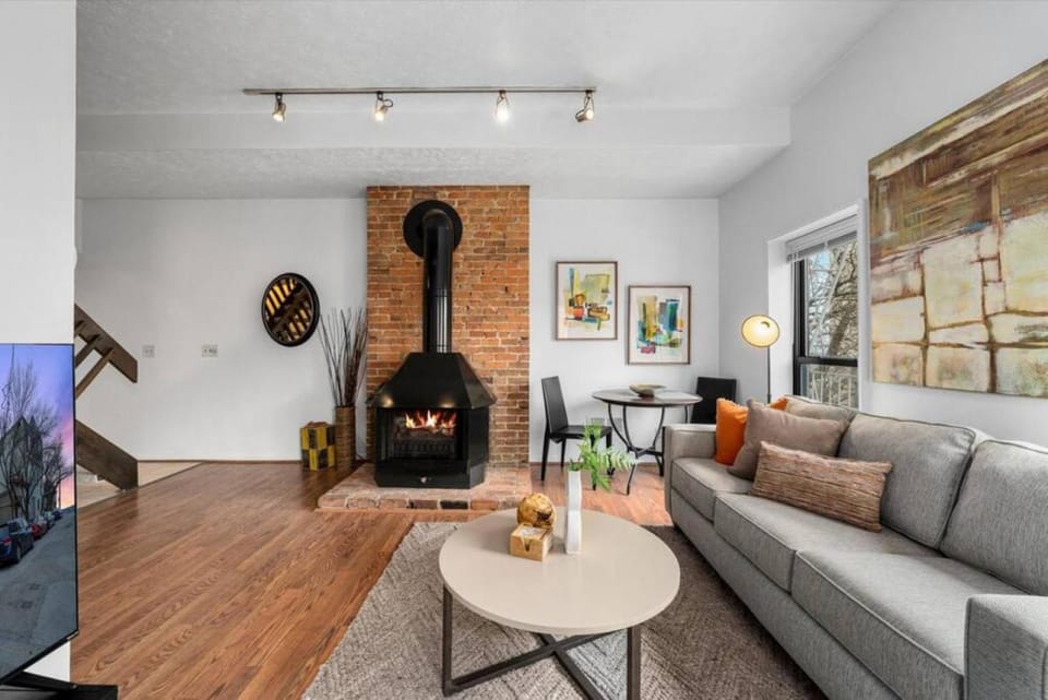 Stylish Mt Adams 1BR in great location Apartment in Cincinnati