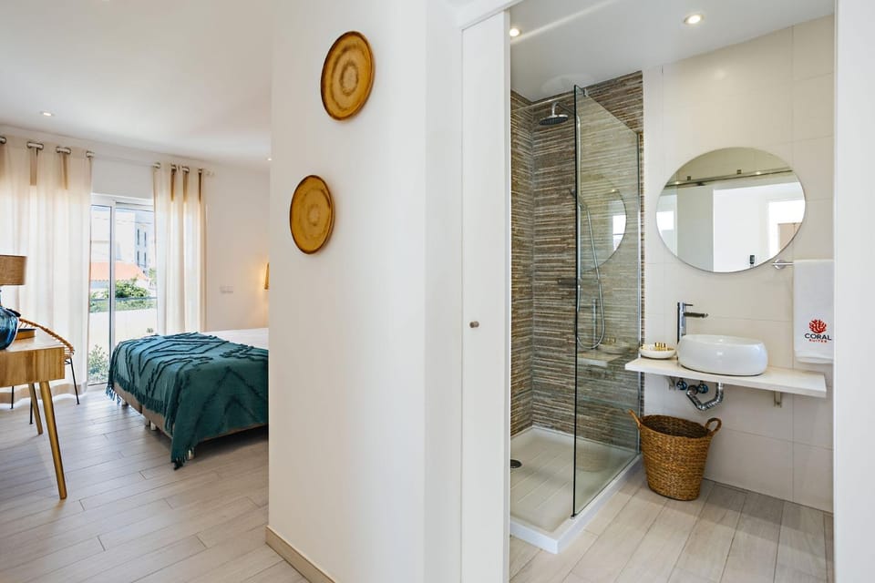 Bathroom, Bedroom