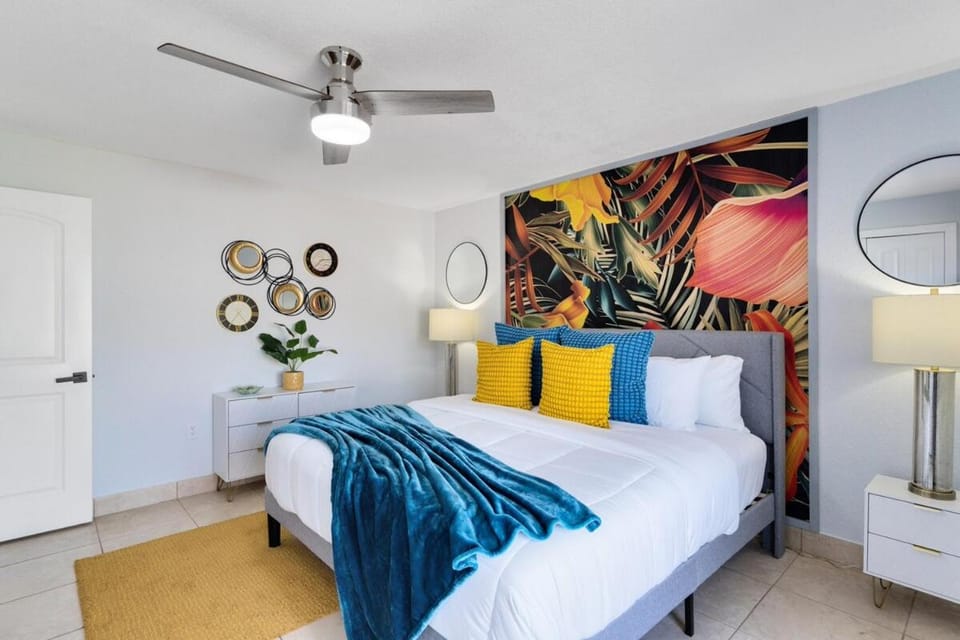 Ocean 2 - Seaside boutique Apartment in Indian Harbour Beach