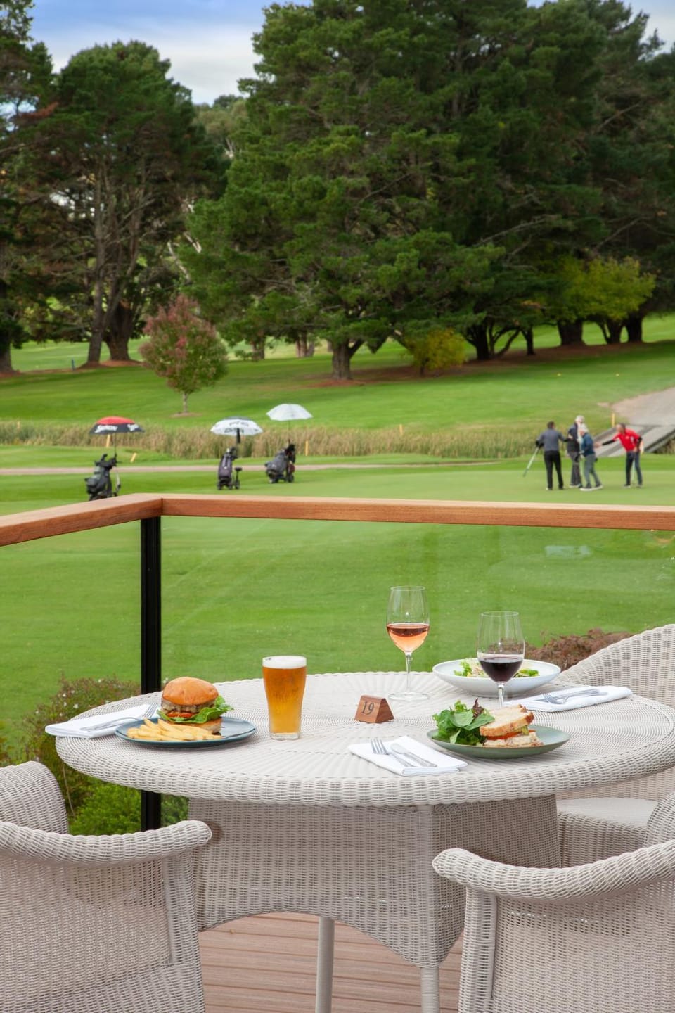 Golfcourse, Balcony/Terrace, Food and drinks