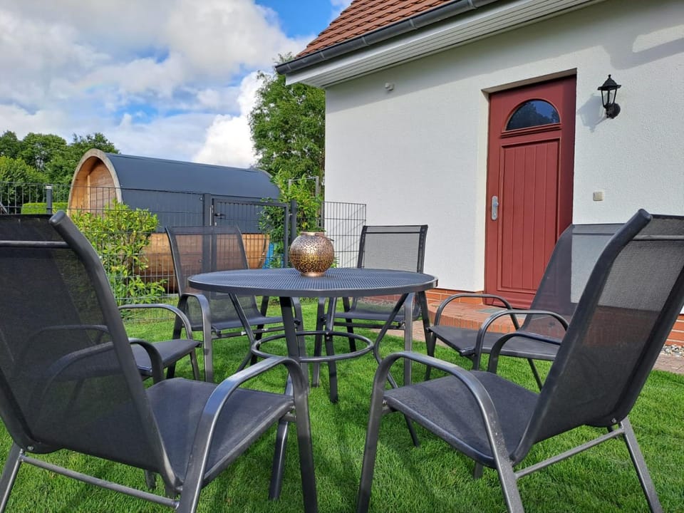 Garden, Garden view