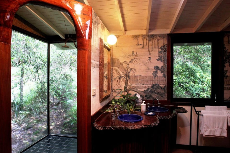 Bathroom, Photo of the whole room